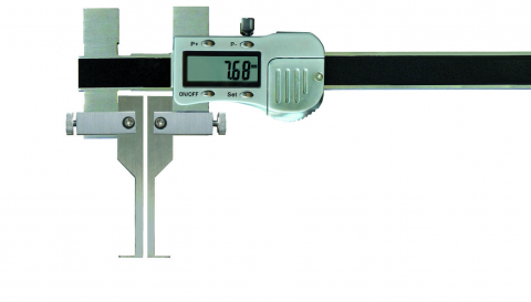 Digital universal caliper, 0 - 300 mm