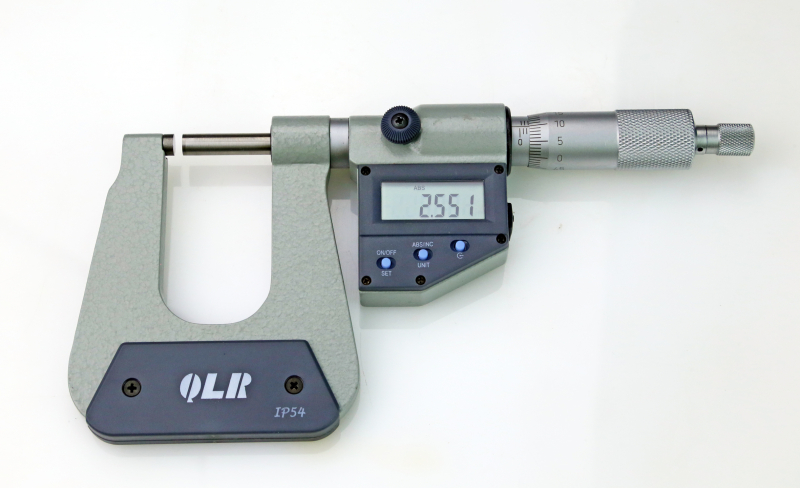 S122: Dig.-Mirometer 0 - 25 mm, 50 mm Bügel