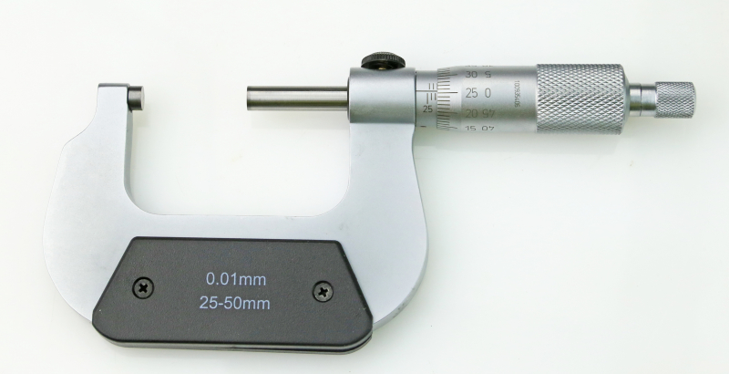 S325: Bügelmessschraube für Links- und Rechtshänder 25-50 mm, neu