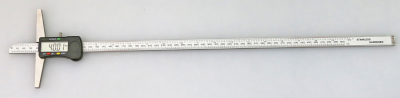 S560: Digital depth caliper, 400 x 100 mm