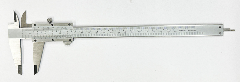 S290: Messuhr 10 mm, Ablesung 0,01 mm, mit Toleranzmarken